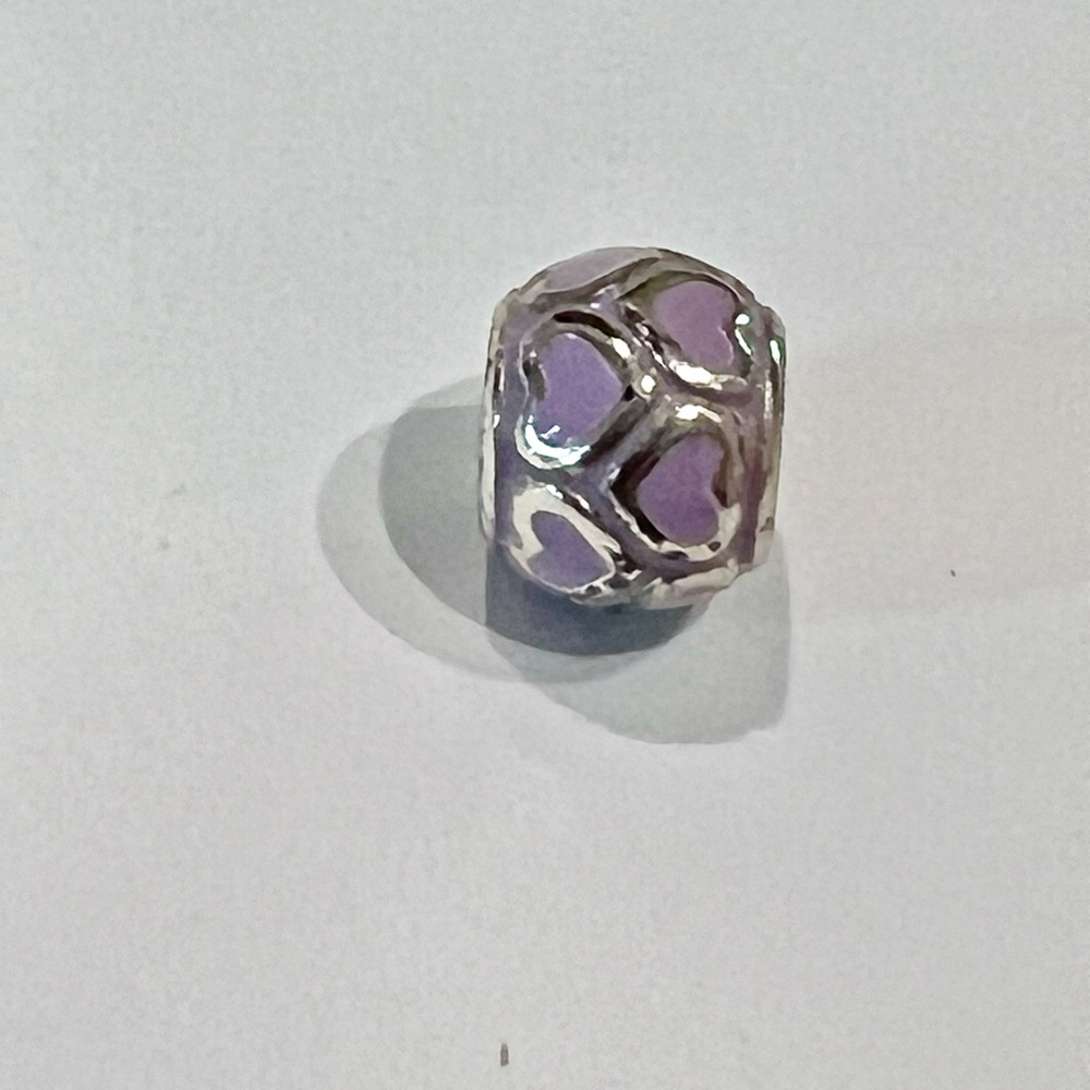 Brighton heart Bead
